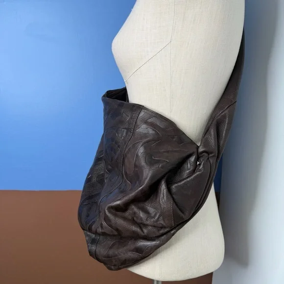 Vintage Tribeca Dark Brown Slouchy Pebbled Leather Sling Bag Large Boho - Picture 3 of 12